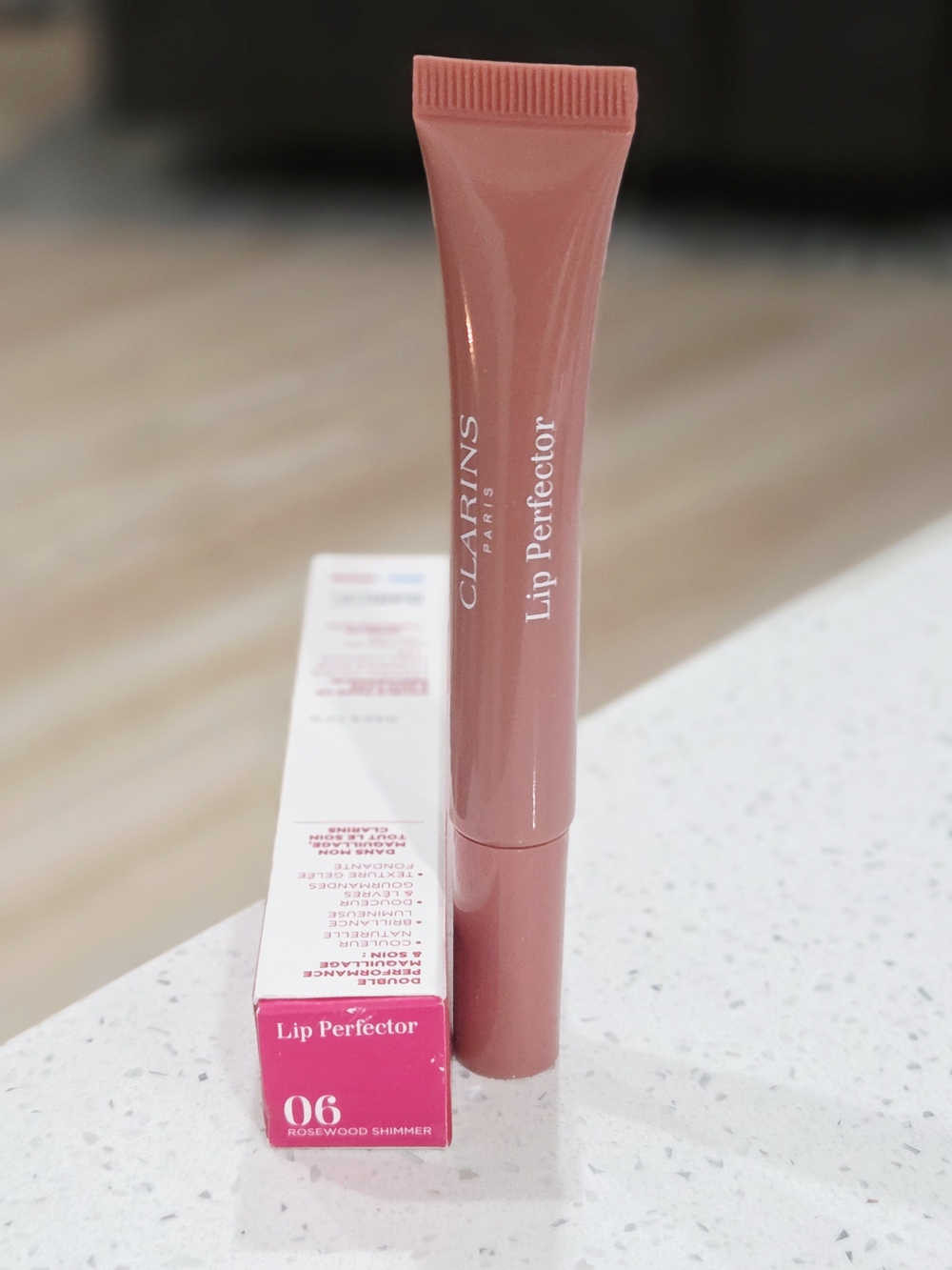 Clarins Lip Perfector Lip Gloss - Rosewood Shimmer (06)